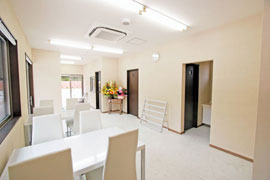 �������A���X�N�G�A���q